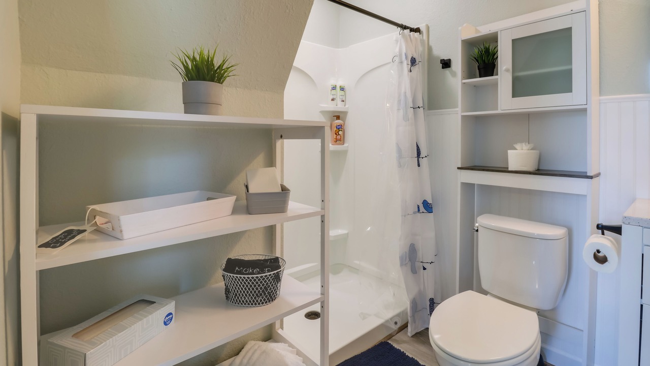 Photo of Bathroom in Grove