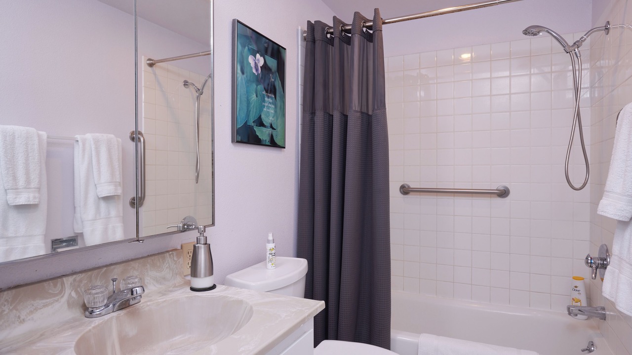 Photo of Bathroom in College Place