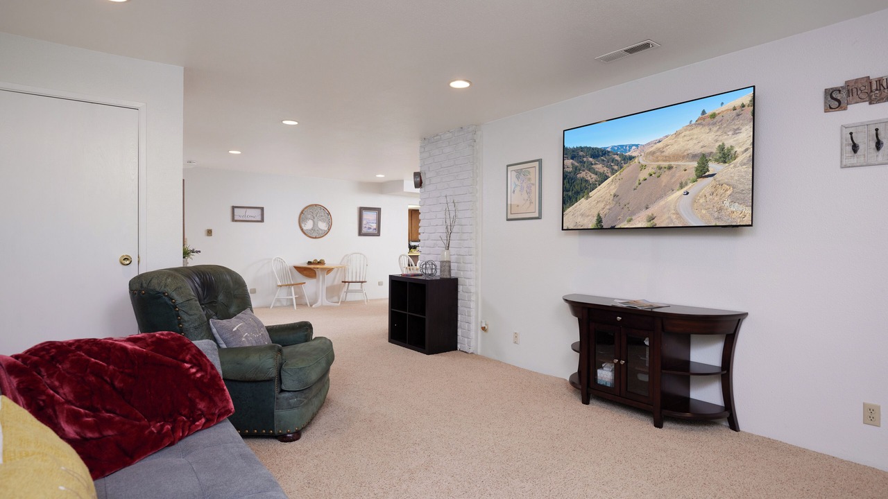 Photo of Livingroom in College Place