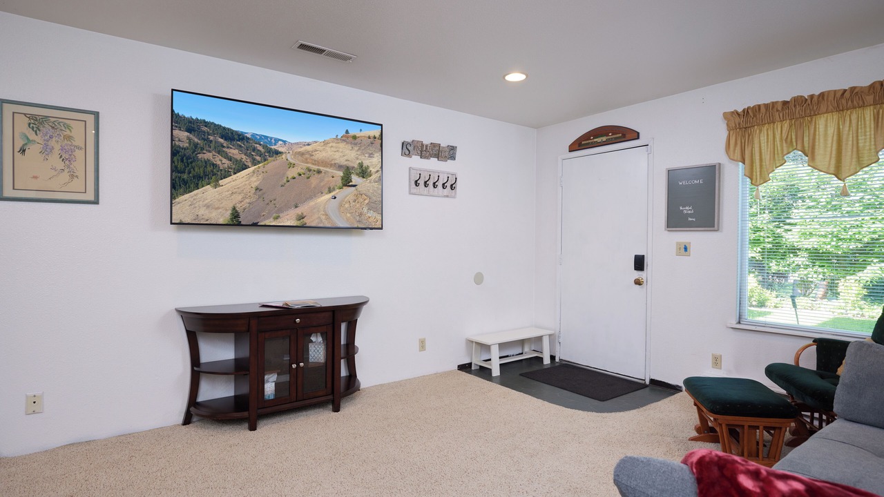 Photo of Livingroom in College Place