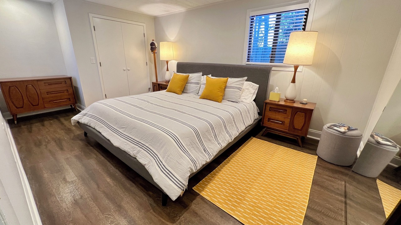 Photo of Bedroom in Montague