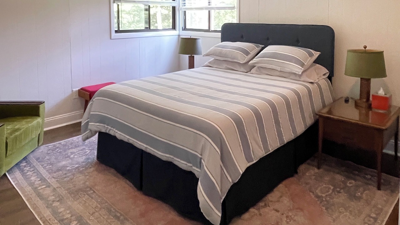 Photo of Bedroom in Montague