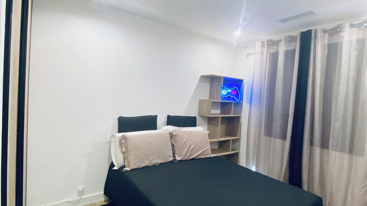 Photo of Bedroom in Aimargues