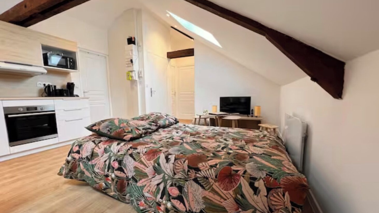 Photo of Bedroom in Montlucon