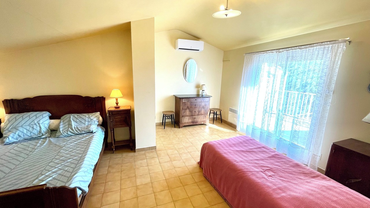 Photo of Bedroom in Bedarieux
