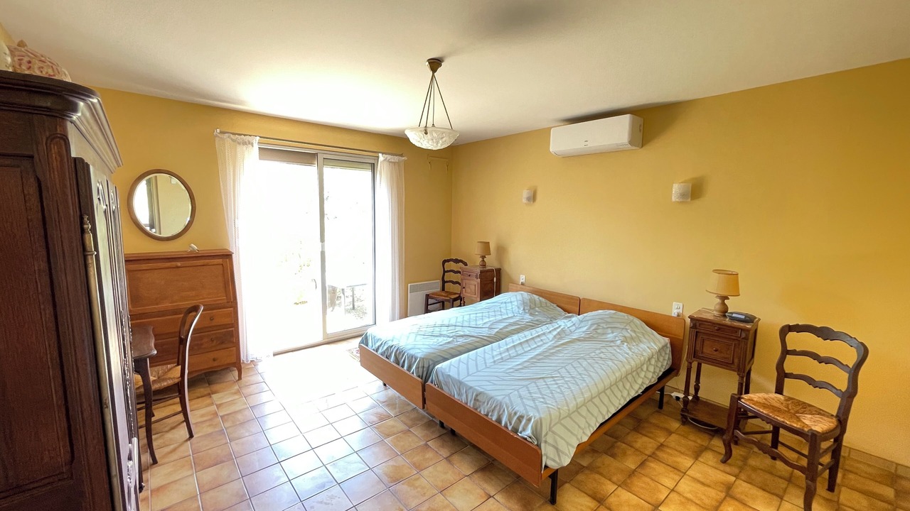 Photo of Bedroom in Bedarieux