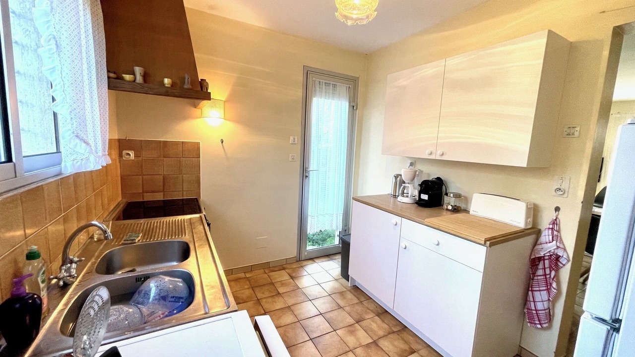 Photo of Kitchen in Bedarieux