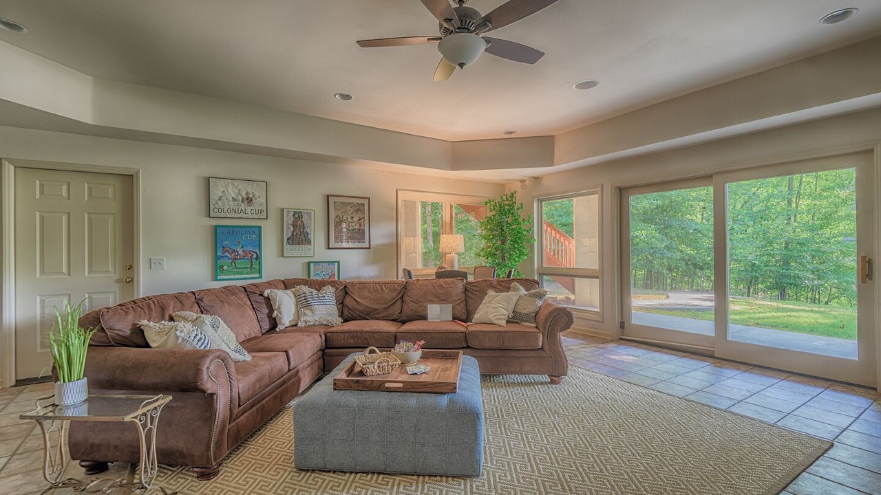 Photo of Livingroom in Troutman