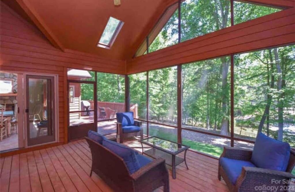 Photo of Patio Balcony in Troutman