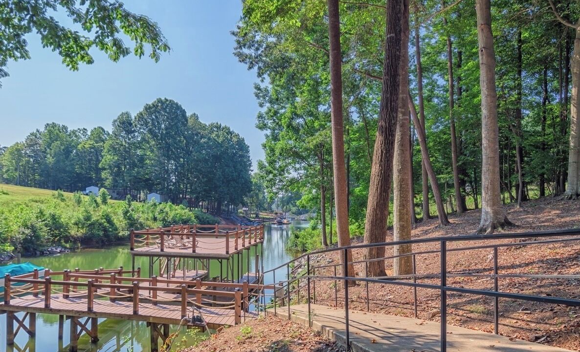 Photo of Outdoor in Troutman