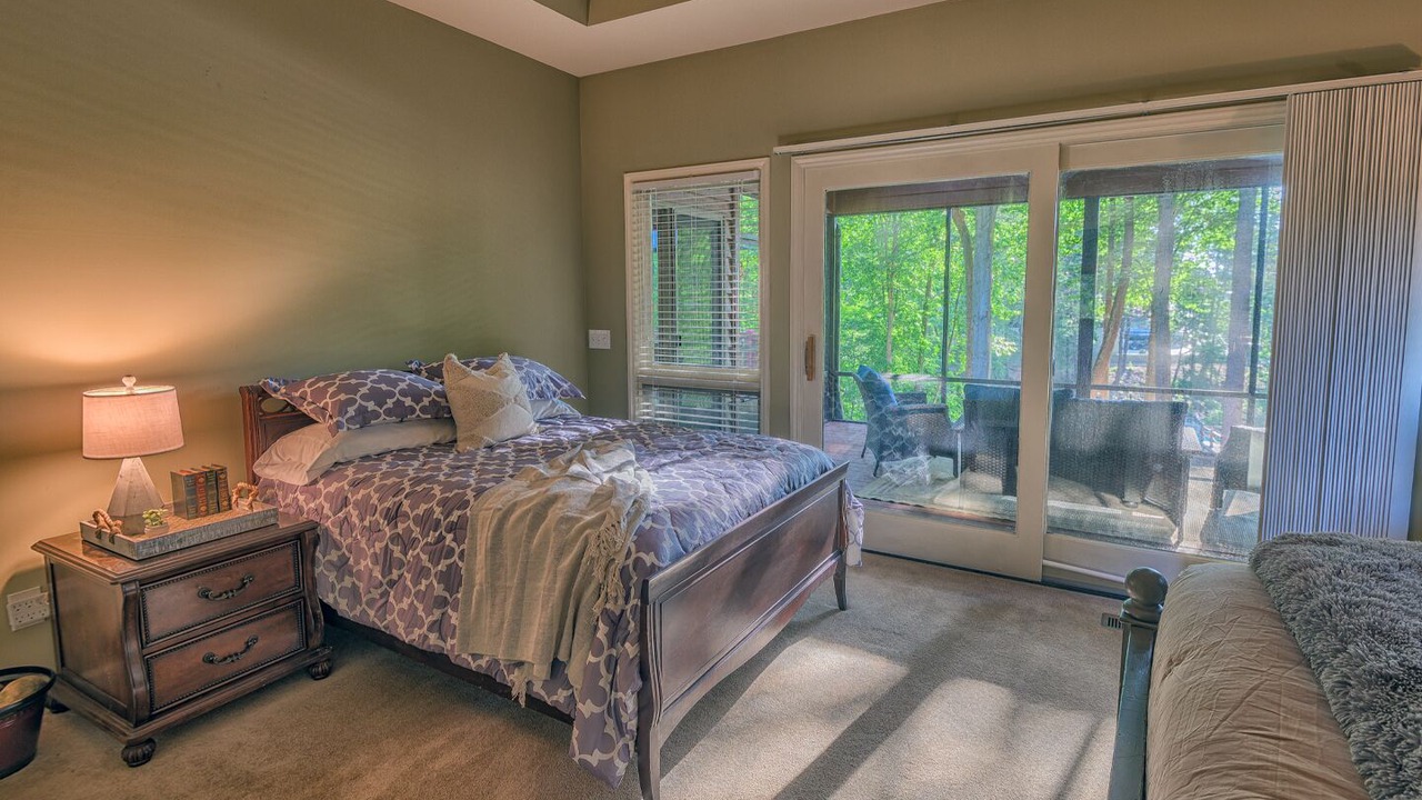 Photo of Bedroom in Troutman