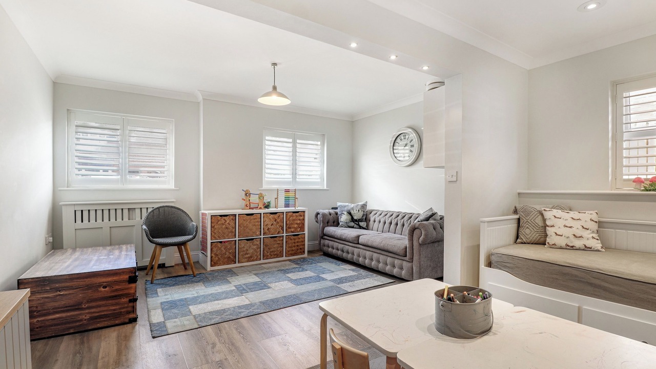 Photo of Livingroom in Sevenoaks