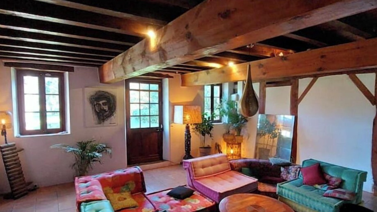 Photo of Livingroom in Arjuzanx