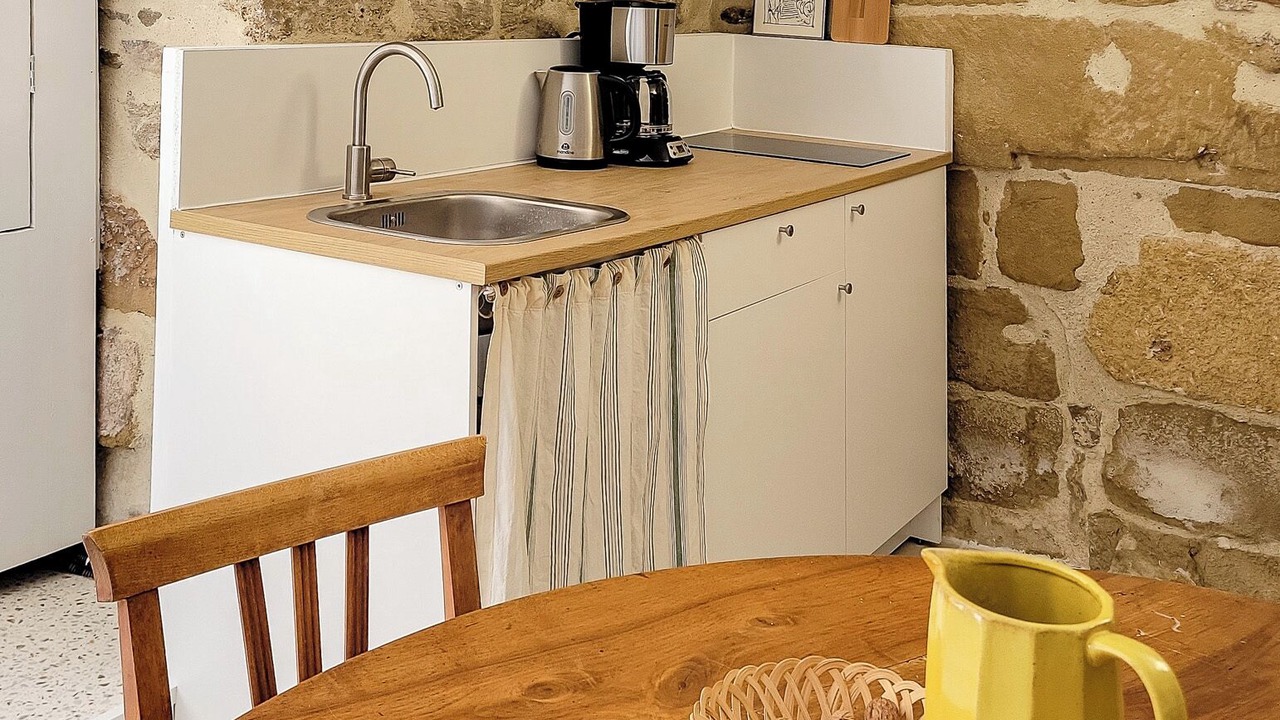 Photo of Kitchen in Montaren-et-Saint-Mediers