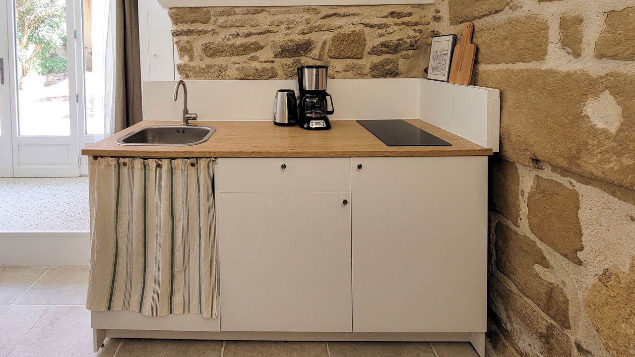 Photo of Kitchen in Montaren-et-Saint-Mediers