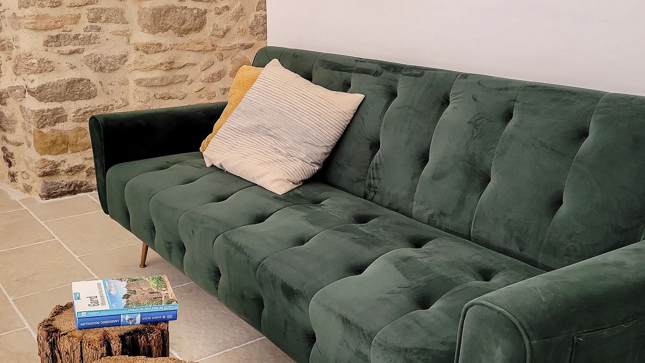 Photo of Livingroom in Montaren-et-Saint-Mediers