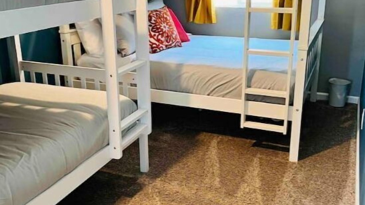 Photo of Bedroom in Lakeside