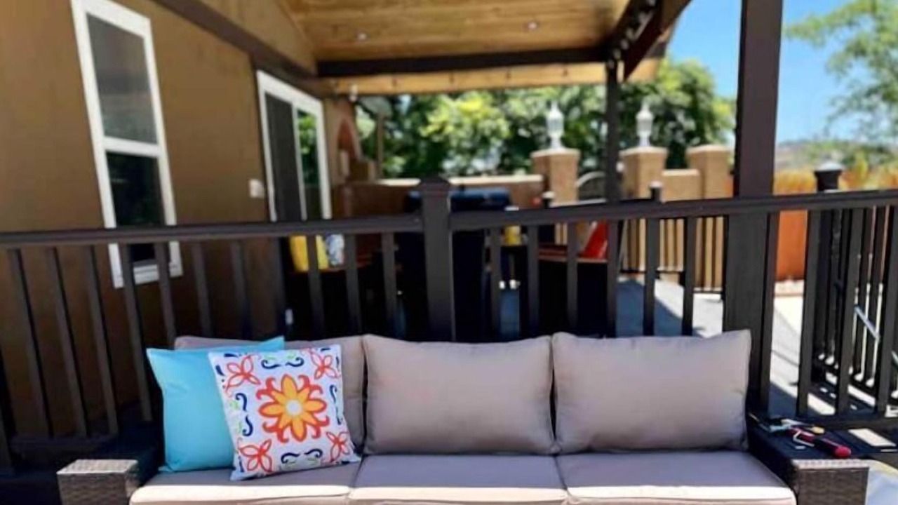 Photo of Patio Balcony in Lakeside