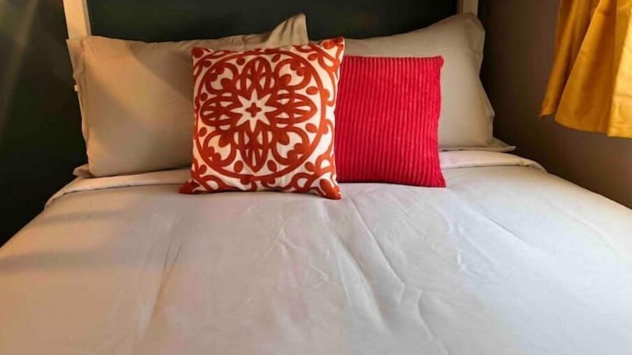Photo of Bedroom in Lakeside