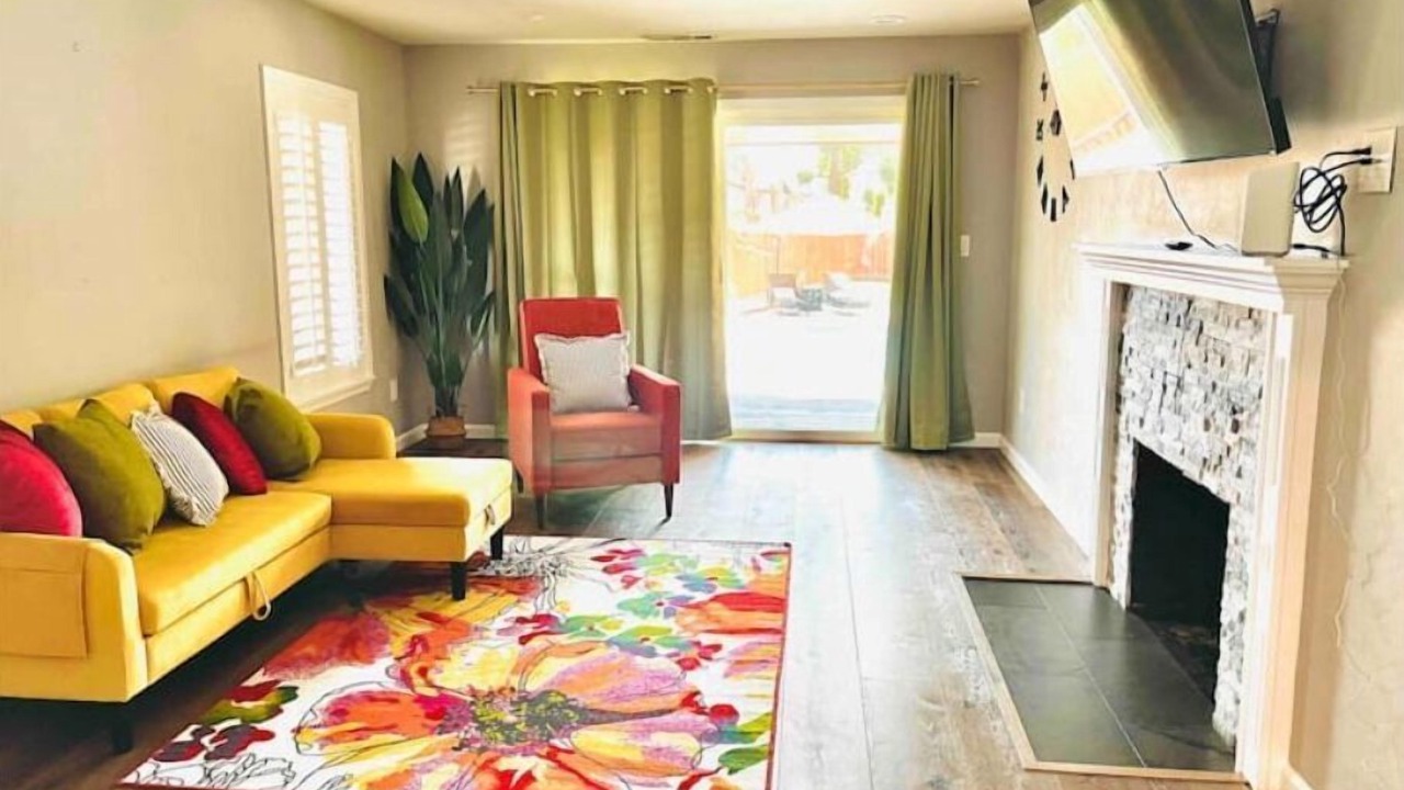 Photo of Livingroom in Lakeside