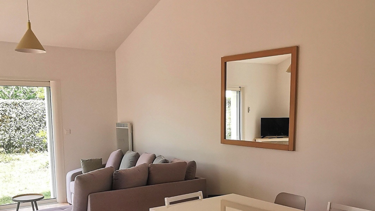 Photo of Livingroom in Angles