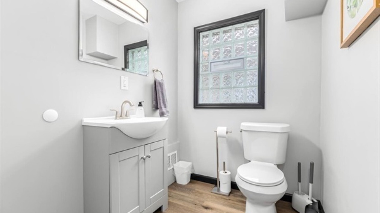 Photo of Bathroom in Hazel Park