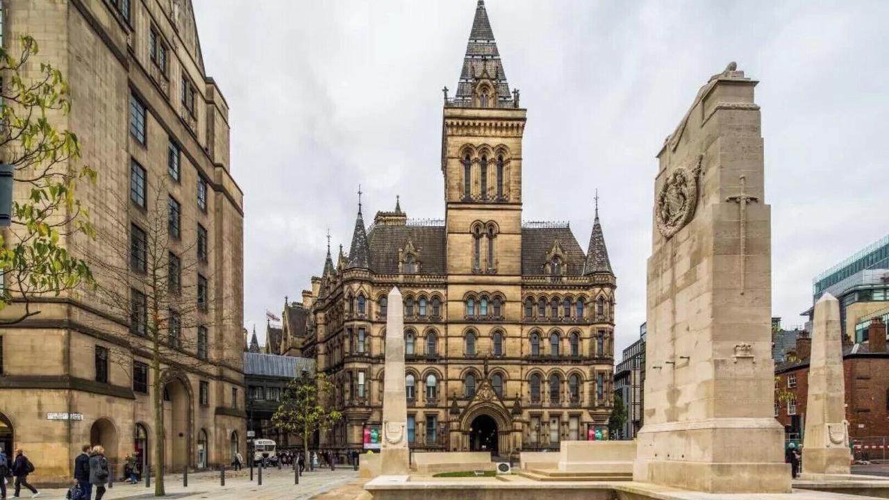 Photo of Others in Market Street