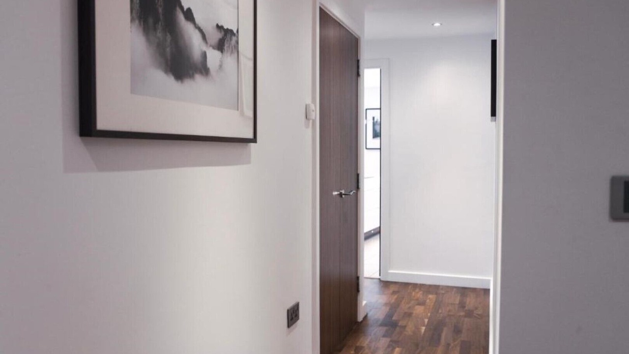 Photo of Others in Market Street