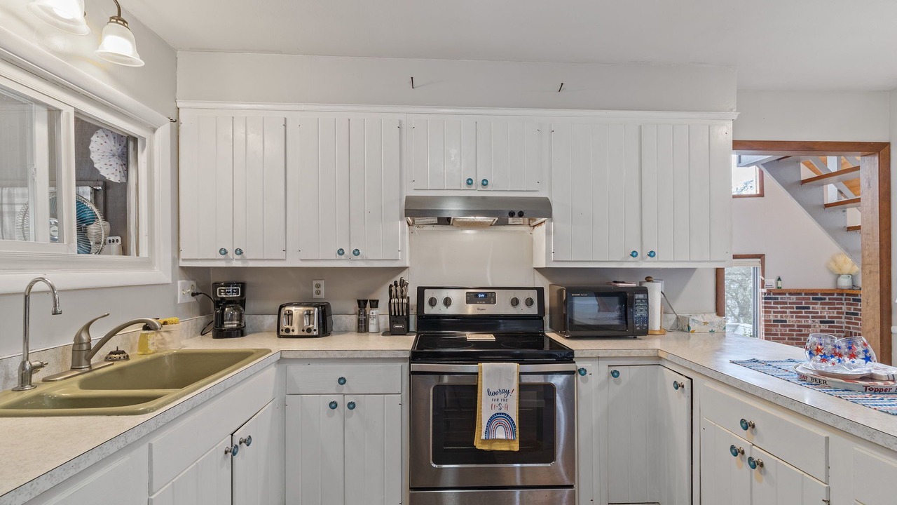 Photo of Kitchen in Brier Hill