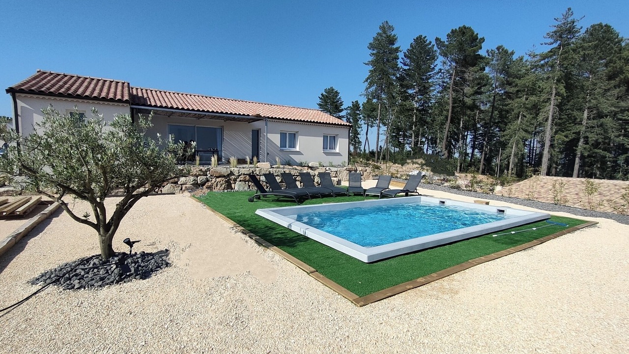 Photo of Outdoor in Joyeuse