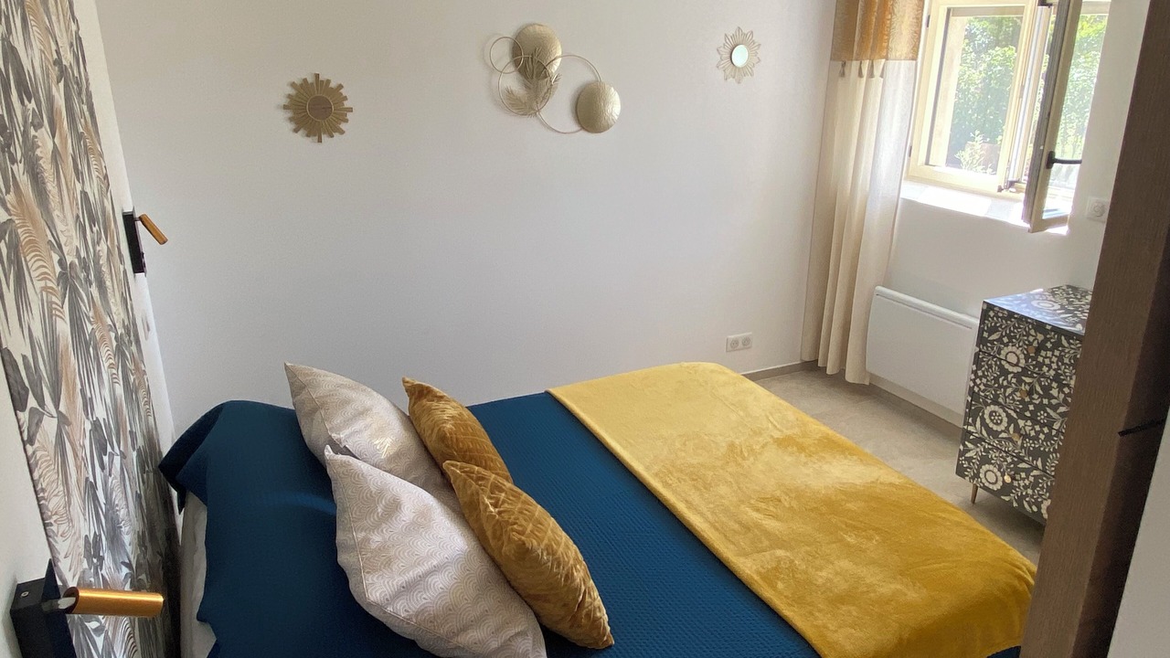 Photo of Bedroom in Ansouis