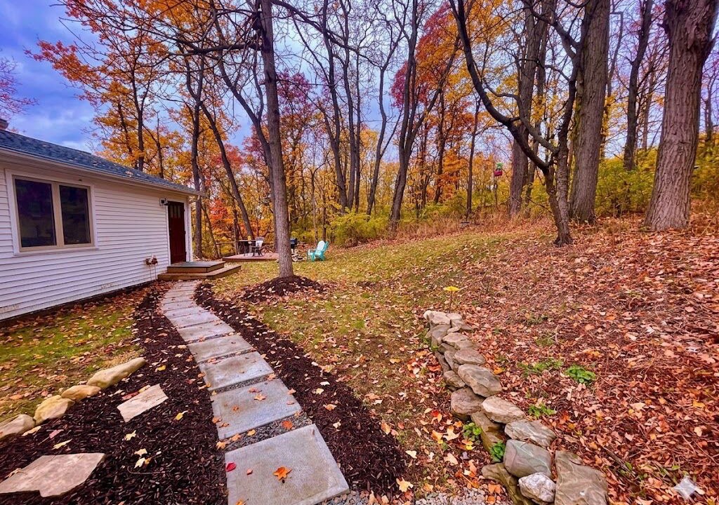 Photo of Outdoor in Town of Veteran