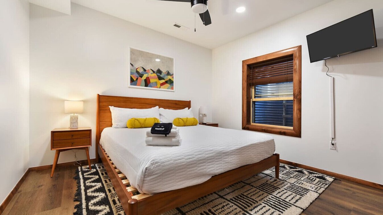 Photo of Others in McHenry