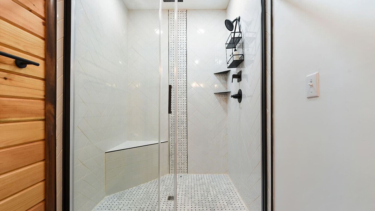 Photo of Bathroom in McHenry