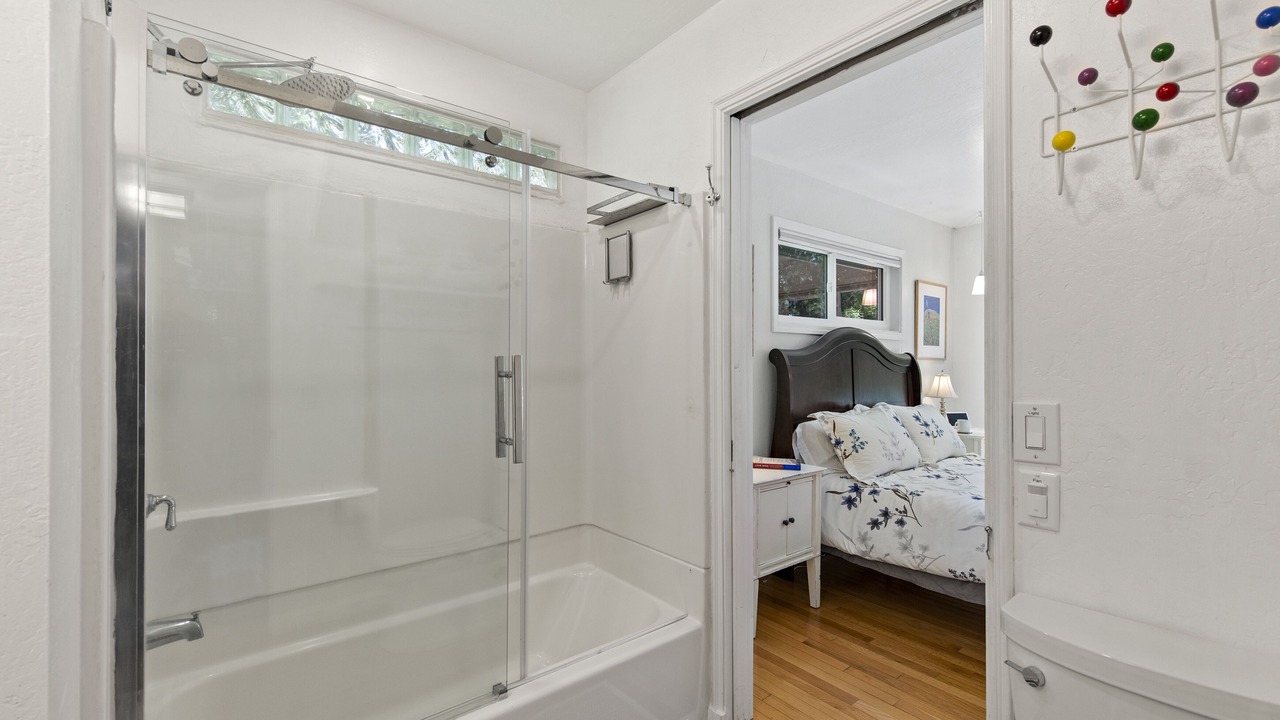 Photo of Bathroom in Northwood