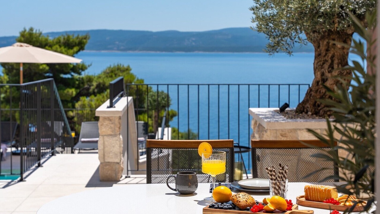 Photo of Outdoor in Medici