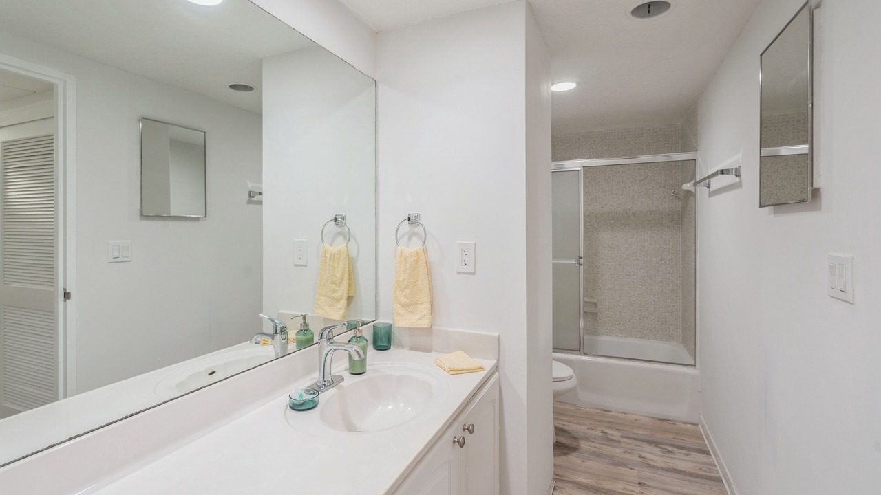 Photo of Bathroom in Hollywood South Central Beach