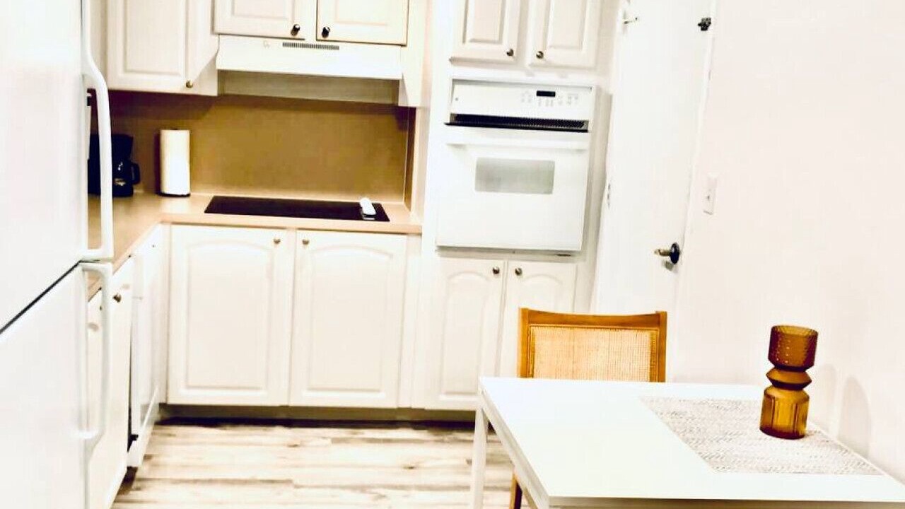 Photo of Kitchen in Hollywood South Central Beach