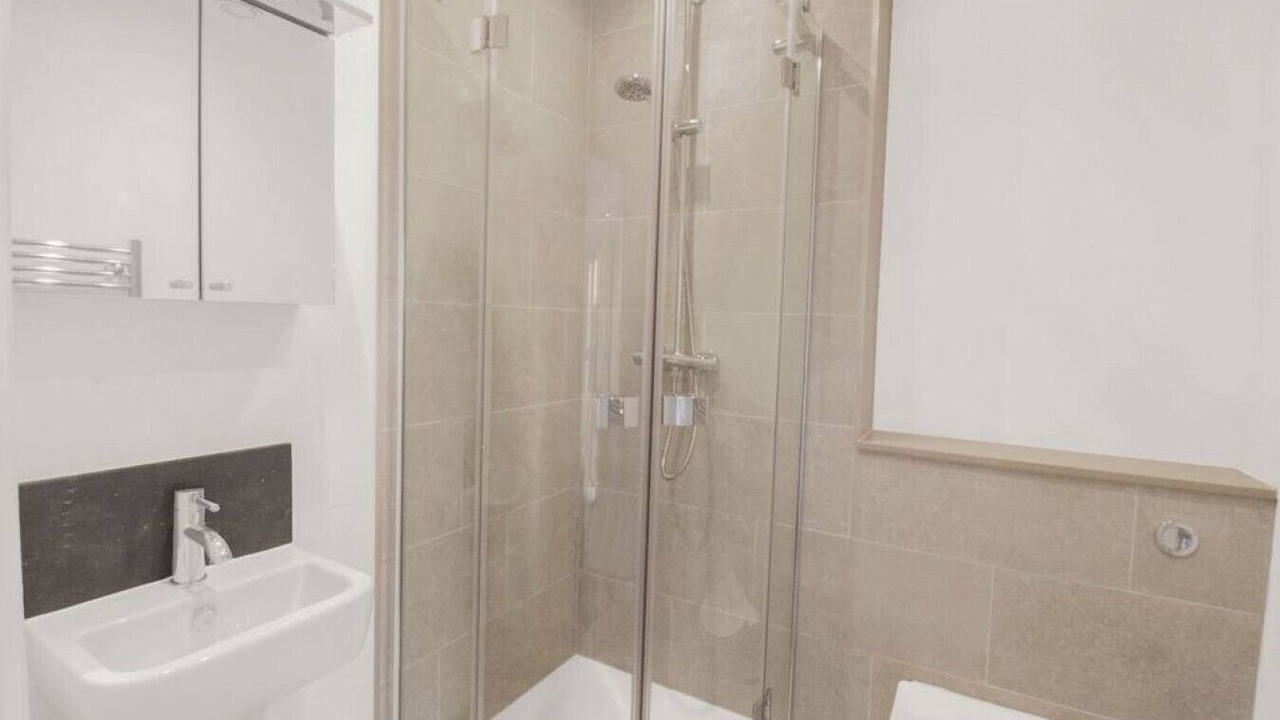 Photo of Bathroom in Brent