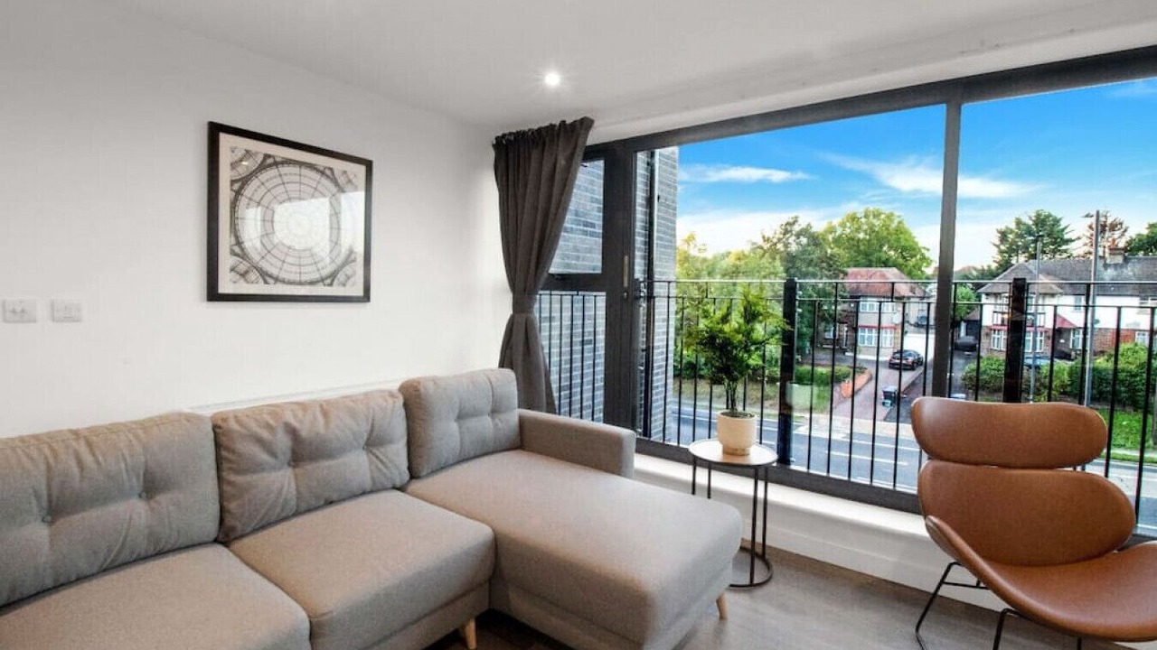 Photo of Livingroom in Brent