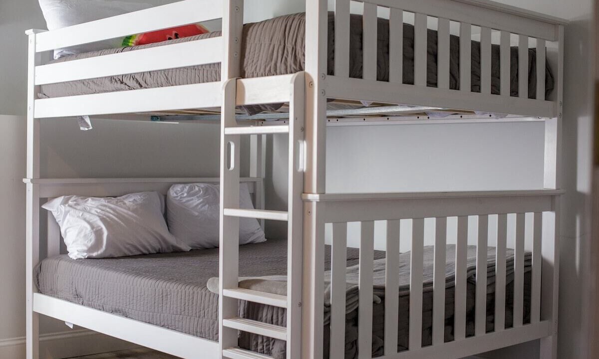 Photo of Bedroom in Saunderstown