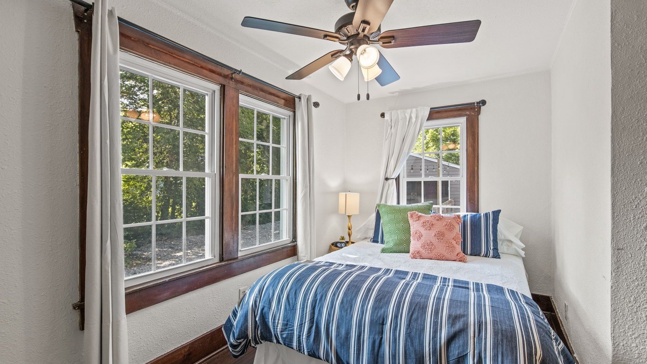 Photo of Bedroom in Columbia