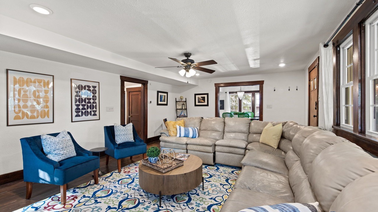 Photo of Livingroom in Columbia