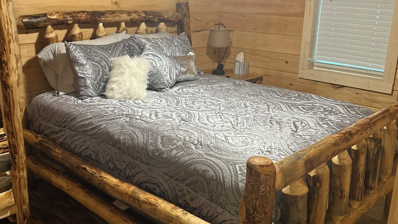 Photo of Bedroom in Mannsville