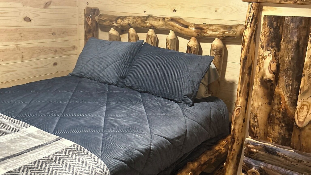 Photo of Bedroom in Mannsville