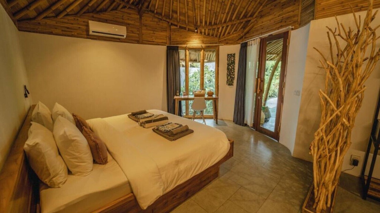 Photo of Bedroom in Selong Belanak