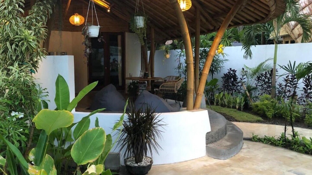 Photo of Patio Balcony in Selong Belanak