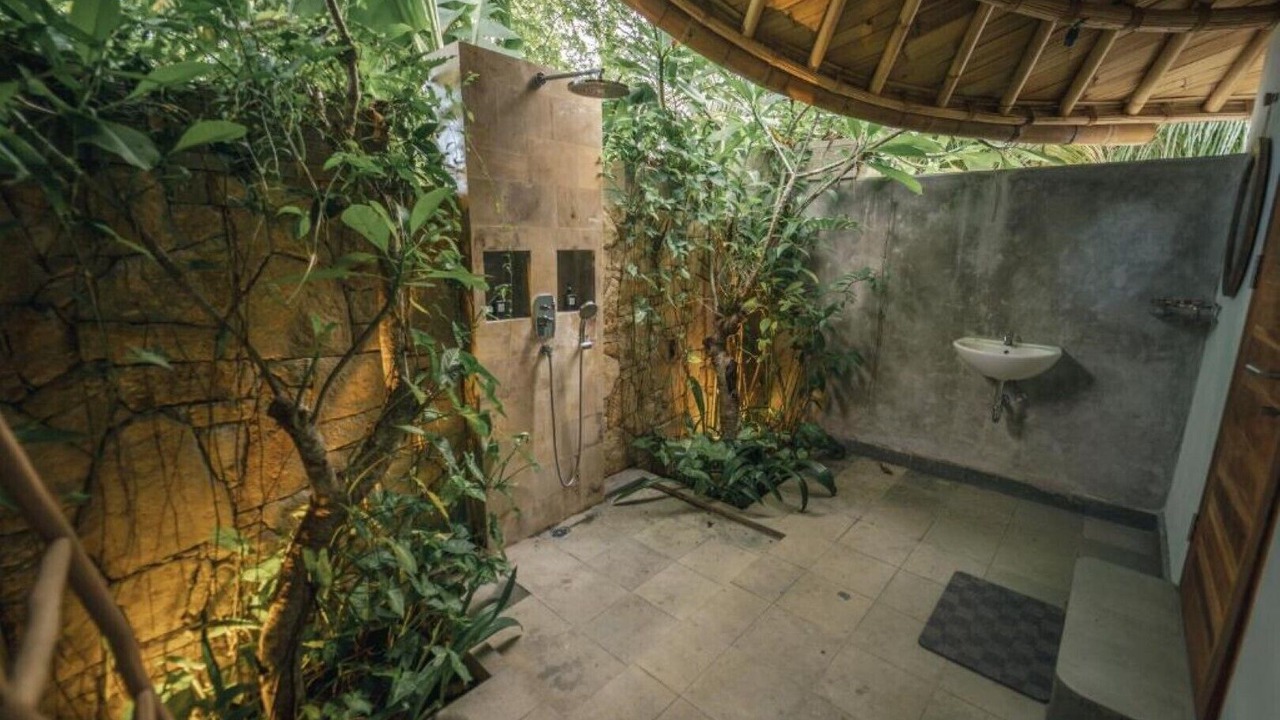 Photo of Bathroom in Selong Belanak