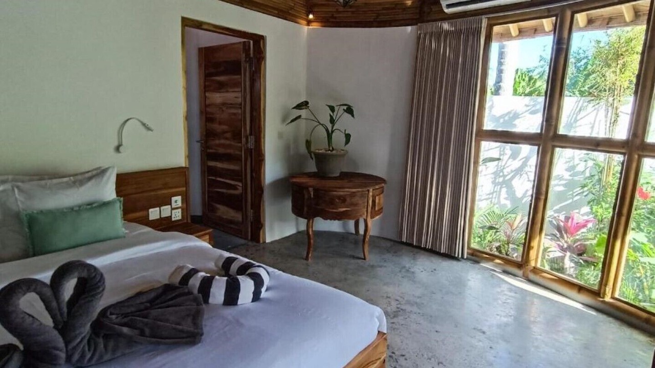 Photo of Bedroom in Selong Belanak
