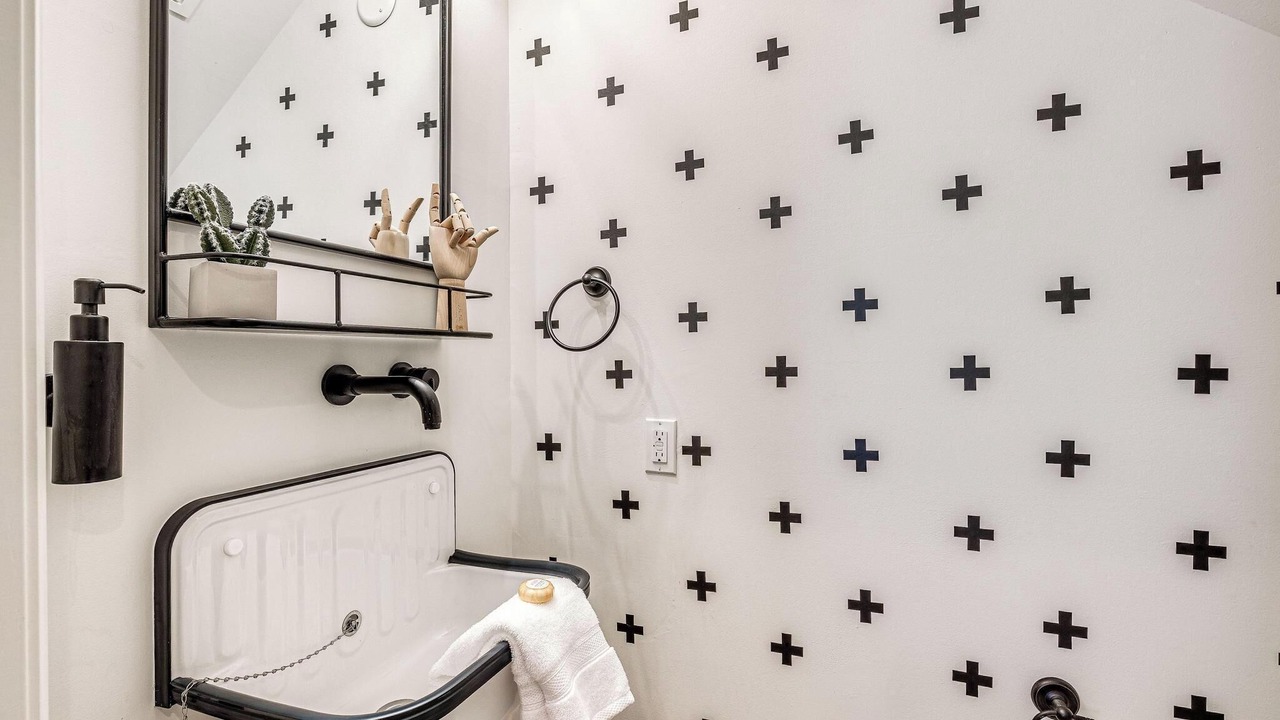 Photo of Bathroom in Eufaula